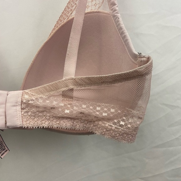 Victoria’s Secret Incredible 36DD Bra Light Pink - Picture 7 of 12